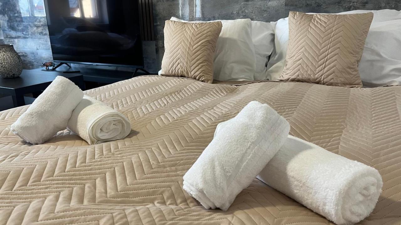 Downtown Boutique Apartments Liberec Ngoại thất bức ảnh