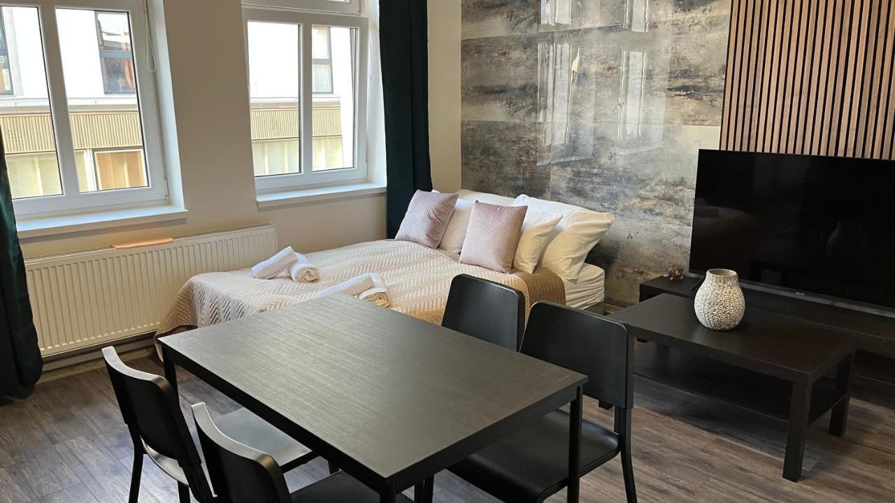 Downtown Boutique Apartments Liberec Ngoại thất bức ảnh